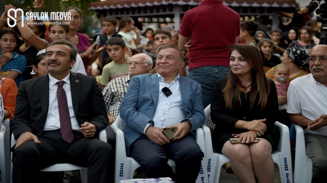 Yenibey Mahallesi Yeni Parkına Kavuştu