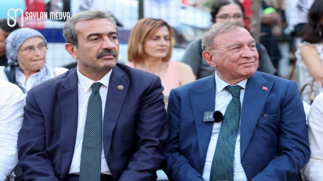 Başkan Çetin'den Başkan Akay'a Övgü Dolu Sözler