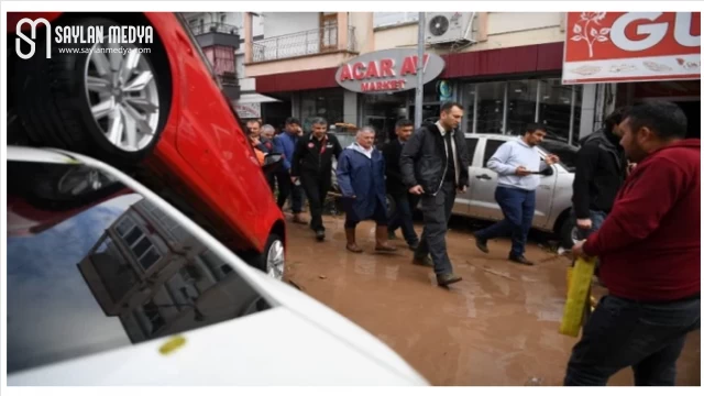 Antalya’da sel felaketinin temizlik ve tespitleri sürüyor