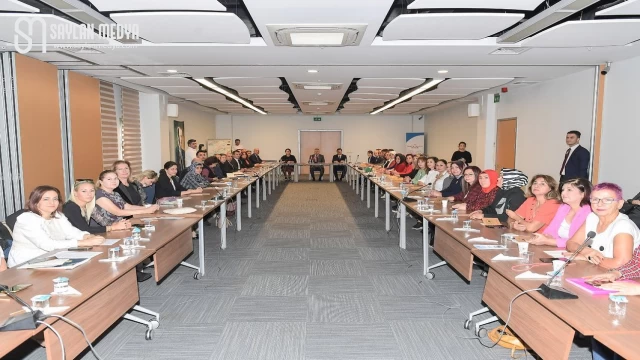 Vali Dr. Süleyman Elban’ın başkanlığında Kadın kooperatifçiliğinin geliştirilmesine yönelik çalıştay yapıldı