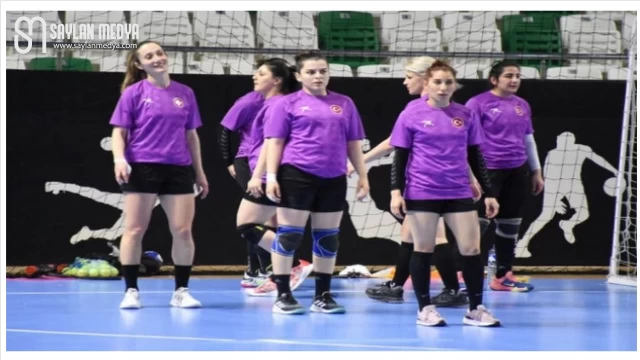 A Milli Kadın Hentbol Takımı, Giresun’da medya ile buluştu