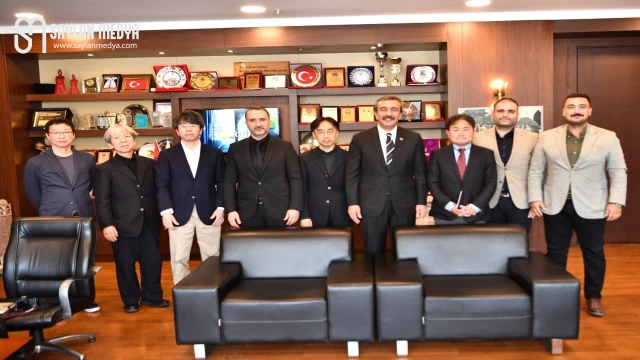 Japonya'dan gelen heyet, Başkan Soner Çetin'i ziyaret etti