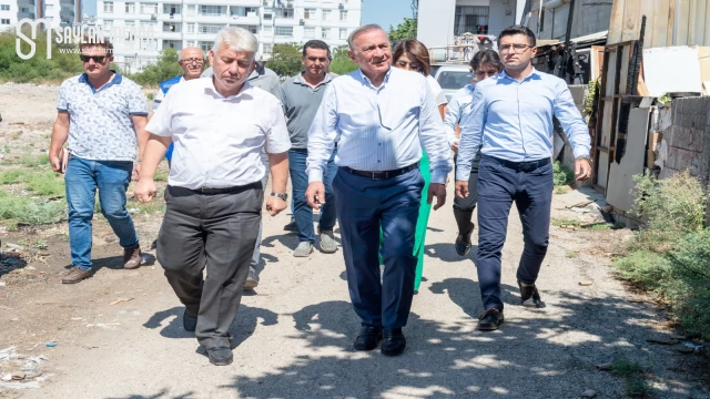 Başkan Akay, muhtarlardan mahallelerin ihtiyaçları hakkında bilgi aldı