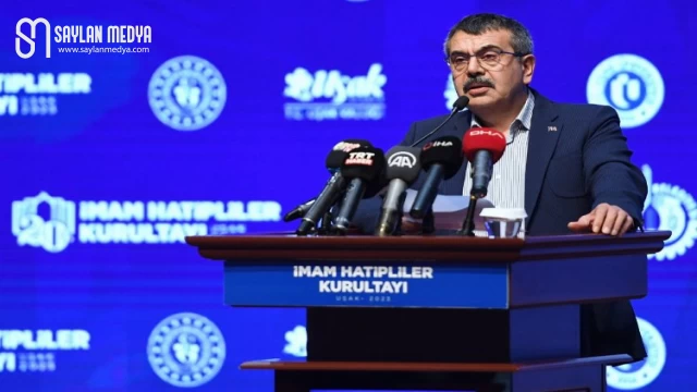 Milli Eğitim Bakanı öğretmenlere sahip çıktı