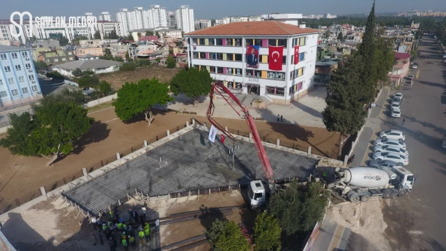 Başkan Kocaispir, Kazım Karabekir Mahallesi’nde yapılacak kreşin temelini attı
