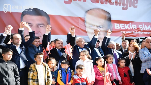Karaisalı’daki Seçim Koordinasyon Merkezi’nin açılışına MHP ve Ak Parti kurmayları katıldı