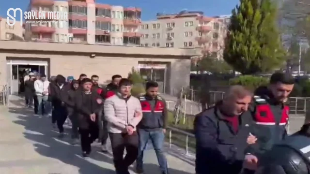 İçişleri’nden 75 Siber’göz’altı!