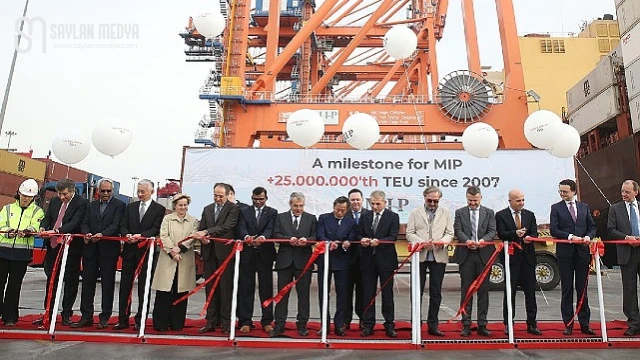 Mersin Uluslararası Limanı yeni bir kilometre taşına ulaştı