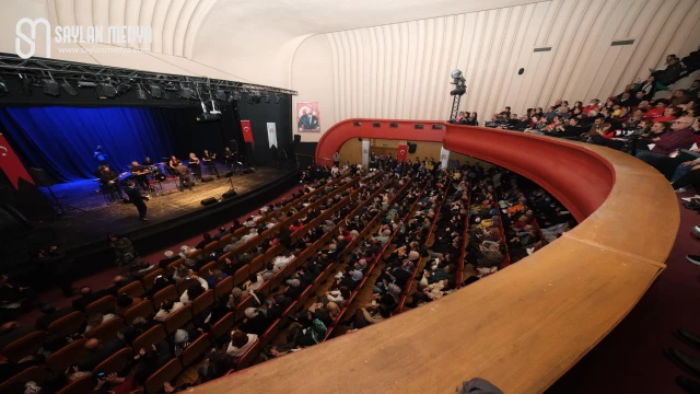 Ferdi Tayfur, Büyükşehir’in düzenlediği gecede anıldı