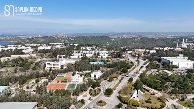 ÇÜ'den Kalite Yolculuğunda Tarihi Başarı: YÖKAK’tan Tam Akreditasyon Belgesi