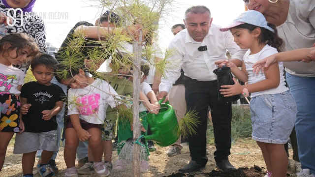 Güngör Geçer: Ormanlar ciğerlerimiz, çocuklar geleceğimiz