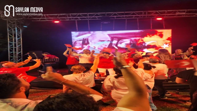 Adana’da çocuk felcine karşı mücadeleye destek konseri