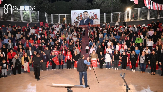 Cumhuriyet Korosu Atatürk’ün sevdiği şarkıları seslendirdi