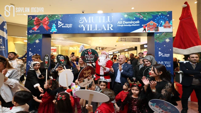 Yüreğir Belediyesi Yeni Yıl Panayırı, Optimum Alışveriş Merkezi’nde ziyaretçilere kapılarını açtı