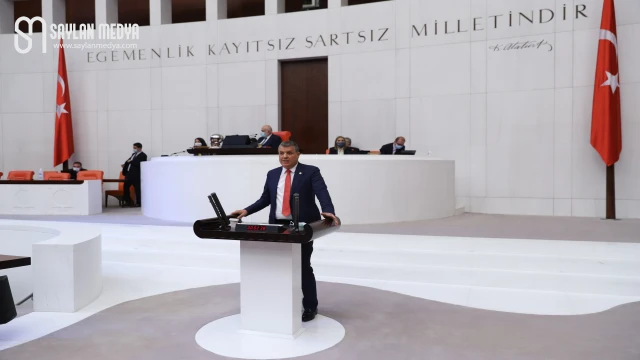 Ayhan Barut'tan 5 Ocak kutlaması