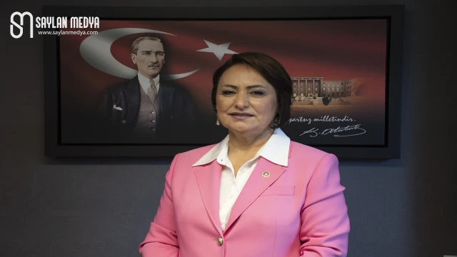 Müzeyyen Şevkin: Kurtuluş günün kutlu olsun ADANA