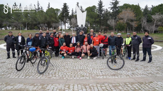 Çukurova Üniversitesinden 6 Şubat Deprem Şehitleri Anısına 48 Kilometrelik Anma Koşusu