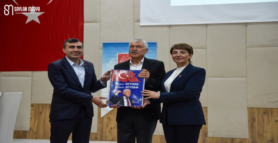 CHP Seyhan İlçe Örgütü, ilçedeki 96 mahallenin mahalle temsilcileriyle bir araya geldi