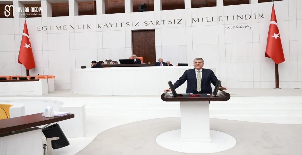 Ayhan Barut: Çocuklarımızı ve geleceğimizi savunuyoruz