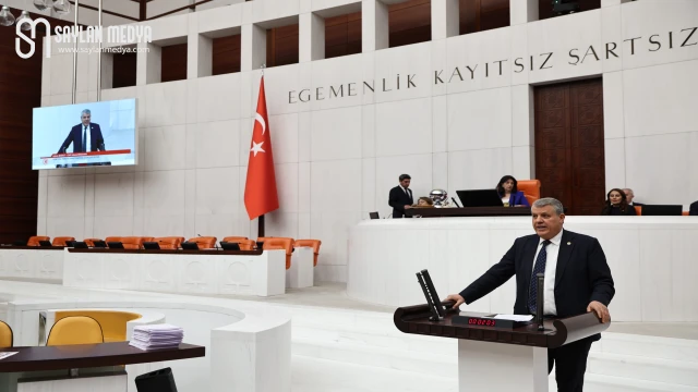 Ayhan Barut'tan gümrük vergisi düşürülerek mısır ithalatı kararına tepki