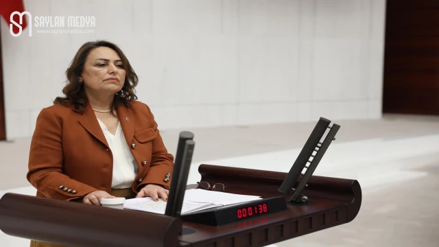Kozan’da tarım çöküyor, devlet derhal harekete geçmeli