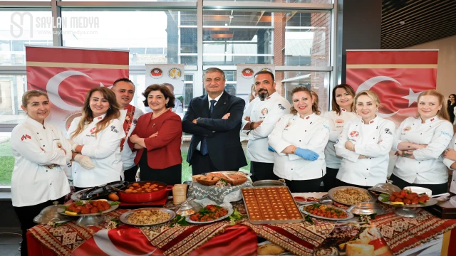 Vali Yavuz Türk Mutfağı Haftası programına katıldı