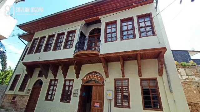 Çukurova Sanat Girişimi Adana’ya Fen-Matematik Sokağı açıyor