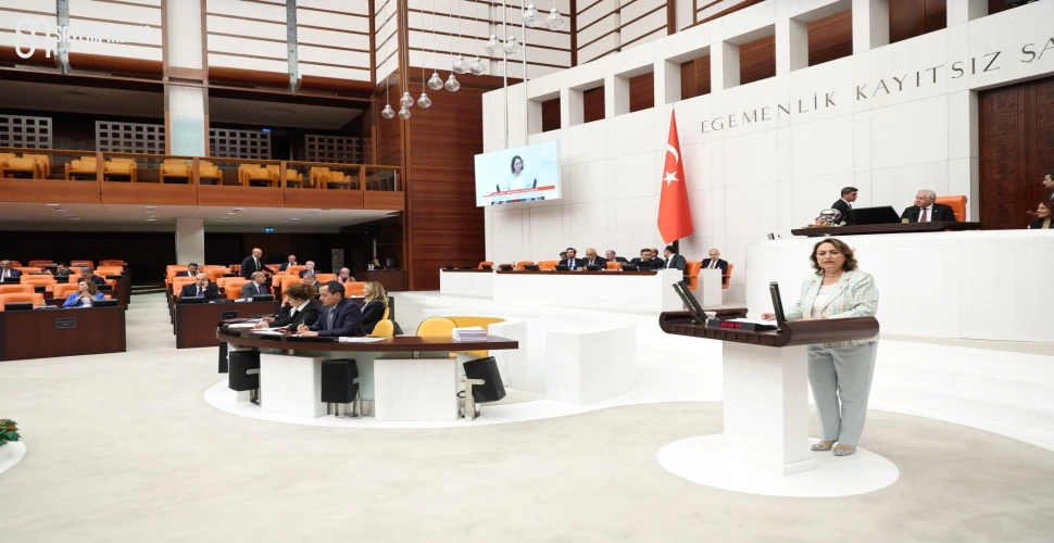 Müzeyyen Şevkin: Çiftçi toprağından kopuyor, tarım alarm veriyor!