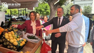 Vatandaş pazarda etiket değil geçim derdi okuyor!